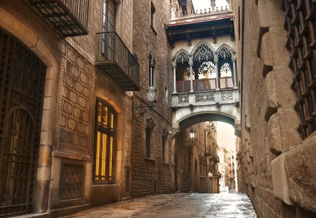 Barrios-que-aún-conservan-alma-de-pueblo