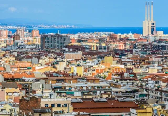 Exploring Poblenou Through Art A Creative Experience