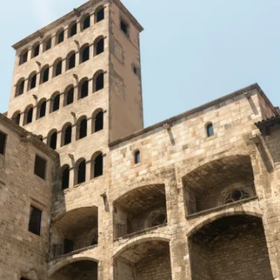 2,000 Years of History on a Walk Through Barcelona’s Gothic Quarter-convertido-de-png